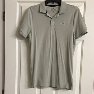Hollister Men's Light Green Polo Shirt